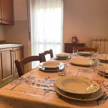Iris Hosting Appartamenti Per Famiglie Favaro Veneto Esterno foto