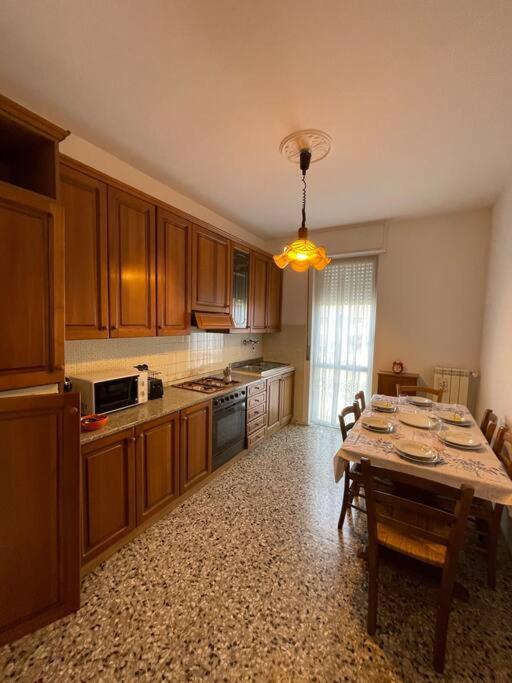Iris Hosting Appartamenti Per Famiglie Favaro Veneto Esterno foto