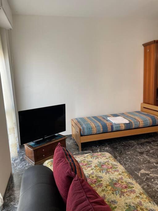 Iris Hosting Appartamenti Per Famiglie Favaro Veneto Esterno foto